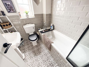 Photo 5- click for photo gallery